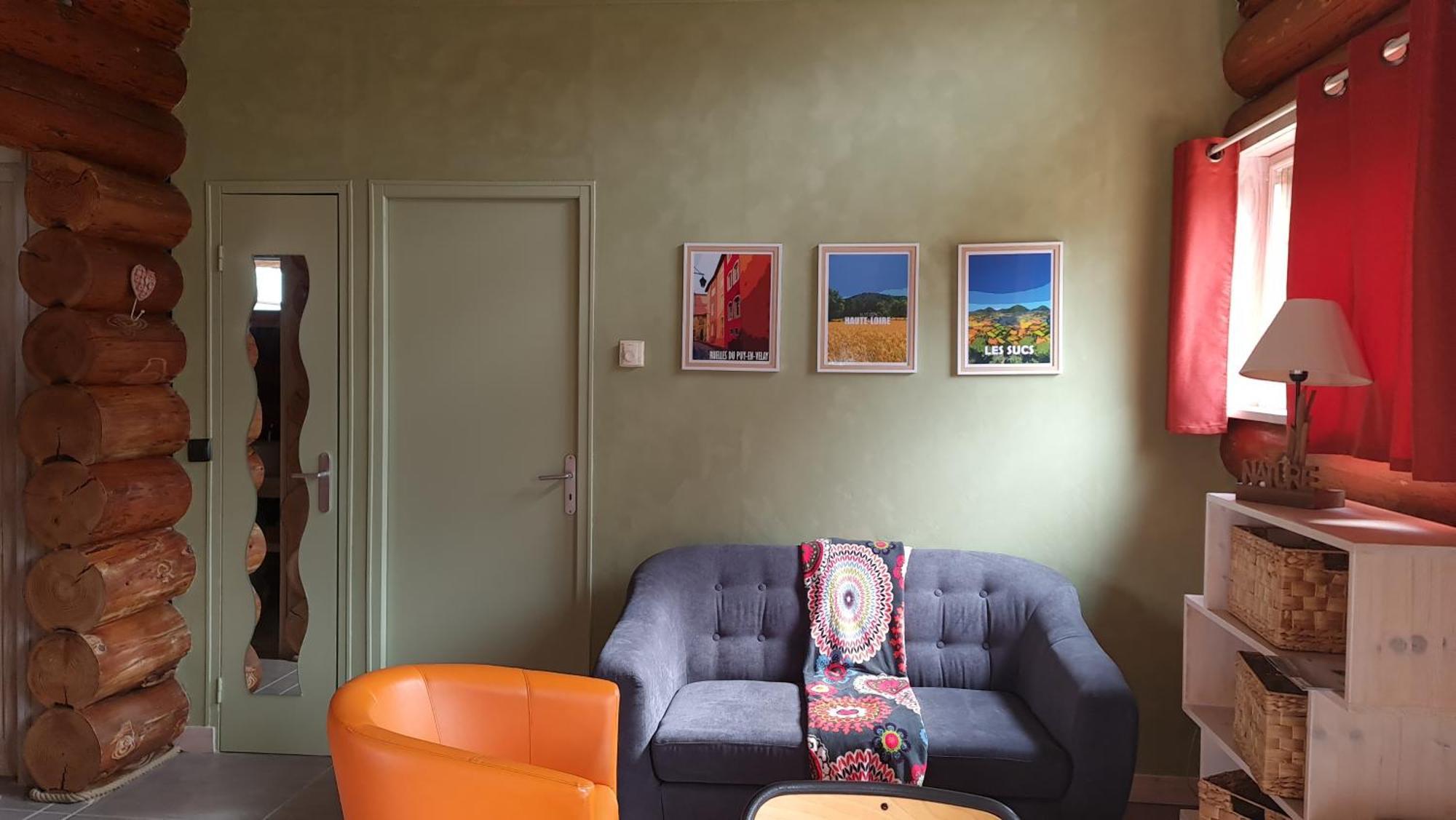 Pialous:Chalet En Rondins Avec Espace Detente La Chapelle-d'Aurec Exteriér fotografie